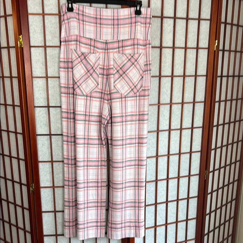 Cabi Play date Crop Plaid Women's Pants in Light Pink, M - Picture 5 of 9